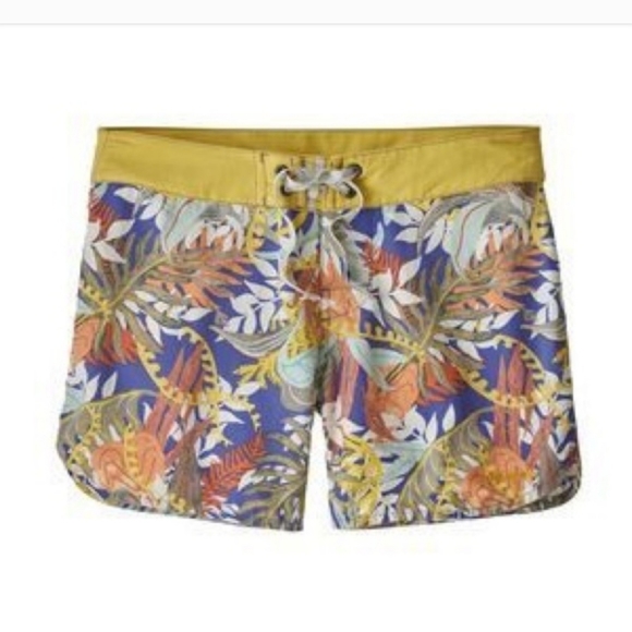 PATAGONIA W'S WAVEFARER BOARDSHORTS  Sz 12 - Picture 2 of 9